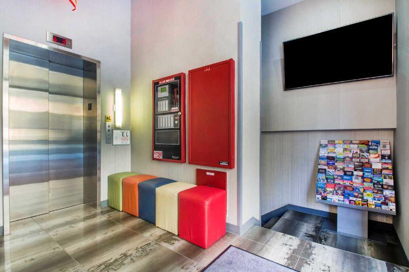 The Vue, Ascend Collection Hotel New York City Exterior photo